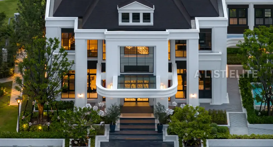 Casa en venta de 4 habitaciones en Prawet, Bangkok