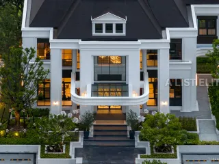 Haus zum Kauf mit 5 Zimmer in Prawet, Bangkok