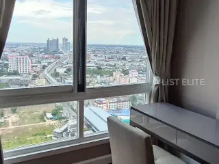 For rent 3 bedrooms condo in Mueang Samut Prakan, Samut Prakan