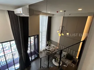 Condo en venta de 2 habitaciones en Bang Rak, Bangkok