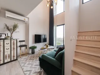 Condo en venta de 2 habitaciones en Bang Na, Bangkok