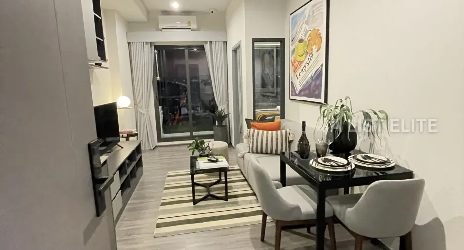For sale 1 bed condo in Khlong Toei, Bangkok