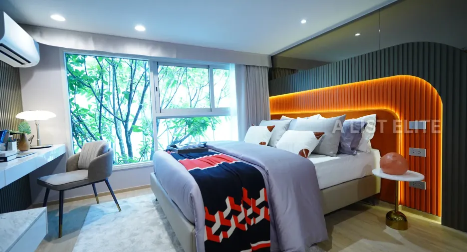 Condo en venta de 3 habitaciones en Bang Rak, Bangkok