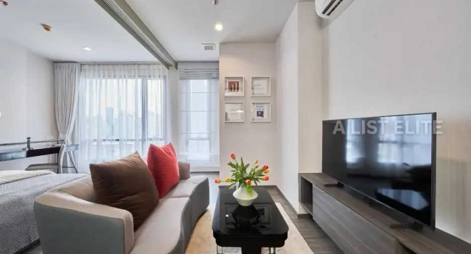 For sale 2 bedrooms condo in Ratchathewi, Bangkok