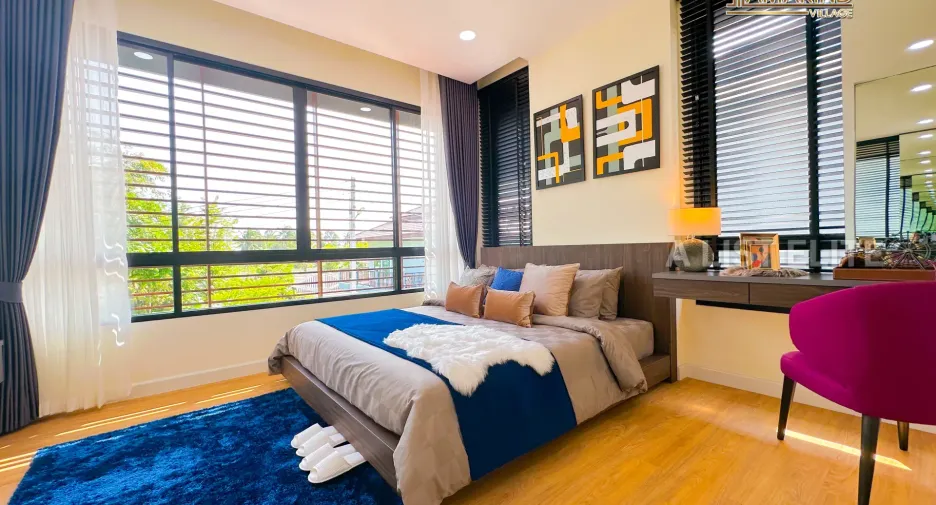 Haus zum Kauf mit 4 Zimmer in Bang Lamung, Chonburi