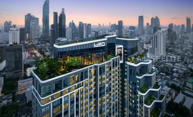 Condo en venta de 2 habitaciones en Bang Rak, Bangkok