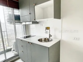For sale 1 bed condo in Chom Thong, Bangkok