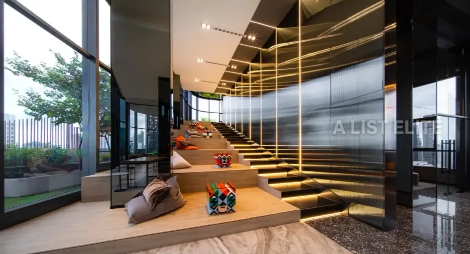 For sale 2 bedrooms condo in Bang Rak, Bangkok
