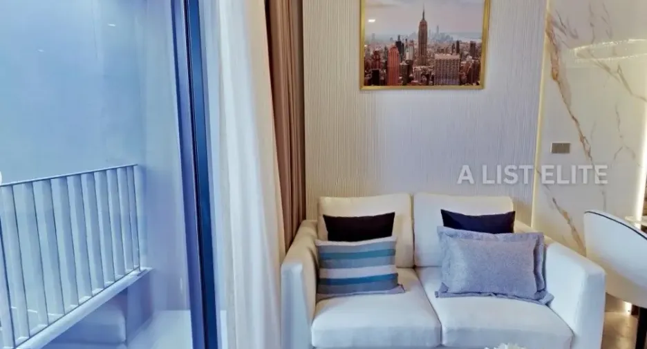 For sale 1 bed condo in Khlong Toei, Bangkok