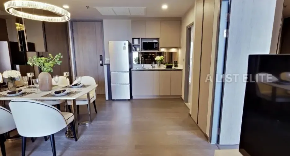 For sale 1 bed condo in Khlong Toei, Bangkok