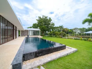 For sale 2 bedrooms house in Sattahip, Chonburi