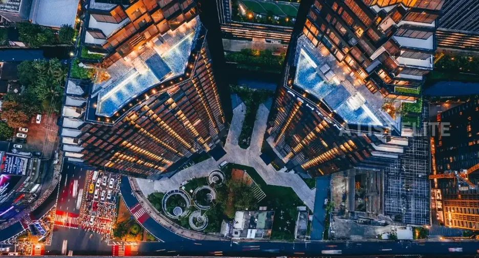Продажа 1 кровать кондо в Хуаи Кхщанг, Бангкок