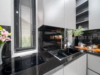 For sale 5 bedrooms house in Bang Lamung, Chonburi