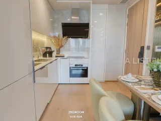 For sale 2 ベッドルーム condo in Sathon, Bangkok