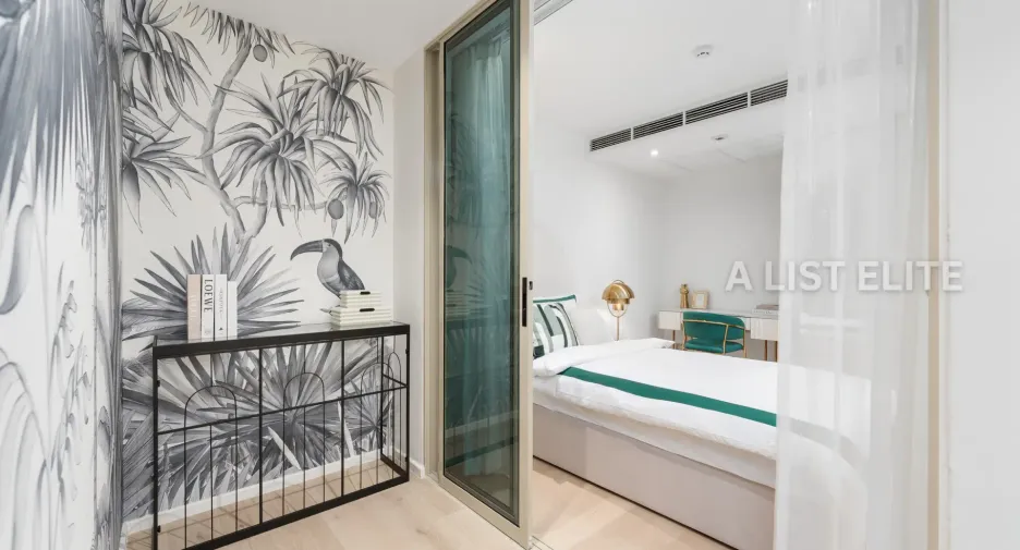 For sale 2 bedrooms condo in Khlong Toei, Bangkok