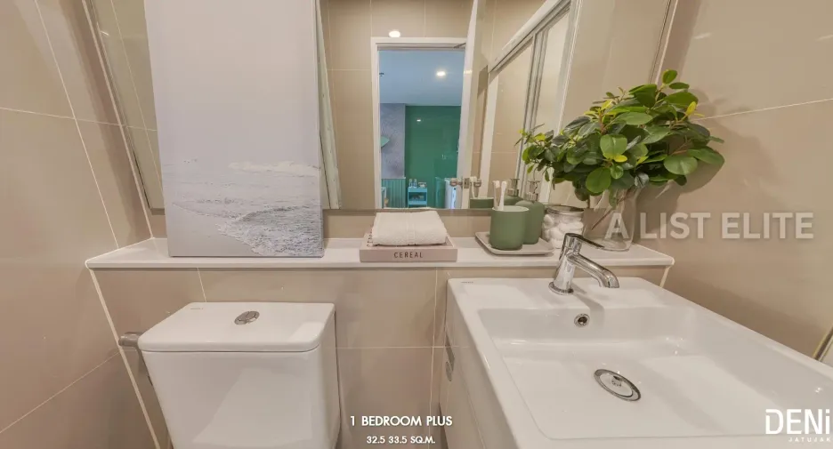 For sale 1 bed condo in Phaya Thai, Bangkok