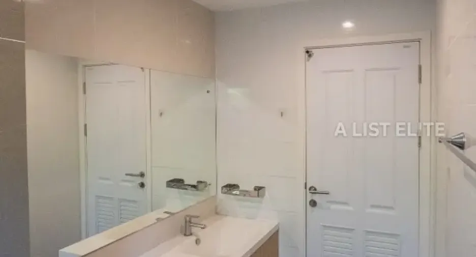 For rent 3 bedrooms house in Bang Phli, Samut Prakan