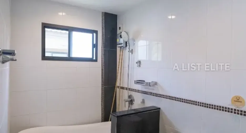 For rent 3 bedrooms house in Bang Phli, Samut Prakan