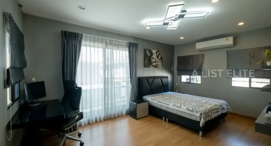 For rent 3 bedrooms house in Bang Phli, Samut Prakan
