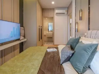Condo en venta de 2 habitaciones en Bang Khae, Bangkok