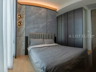 For rent 2 bedrooms condo in Pathum Wan, Bangkok