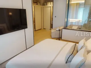 For sale 2 ベッドルーム condo in Khlong Toei, Bangkok