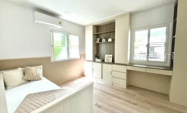 Casa en alquiler de 3 habitaciones en Bang Phli, Samut Prakan