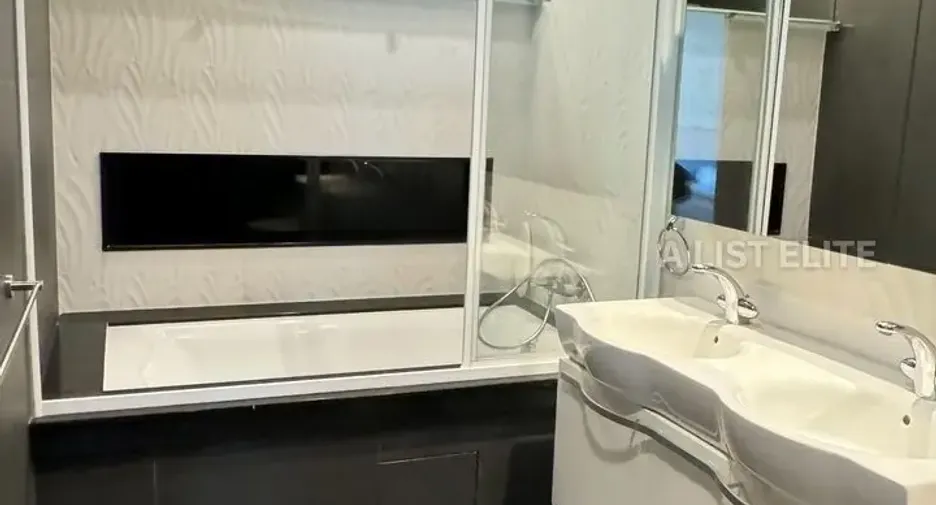 For rent 3 ベッドルーム condo in Watthana, Bangkok