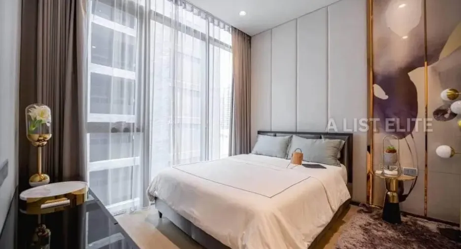For sale 2 bedrooms condo in Khlong Toei, Bangkok