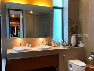 For sale 2 ベッドルーム condo in Sathon, Bangkok