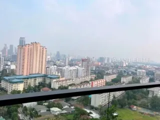For sale 2 ベッドルーム condo in Sathon, Bangkok