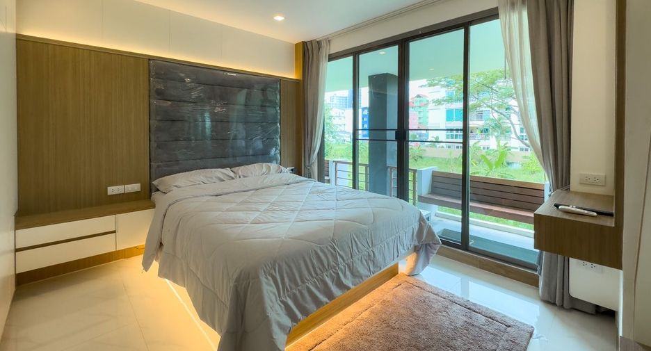For sale 2 bedrooms condo in South Pattaya, Pattaya