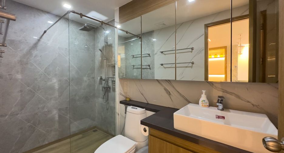 For sale 2 bedrooms condo in South Pattaya, Pattaya