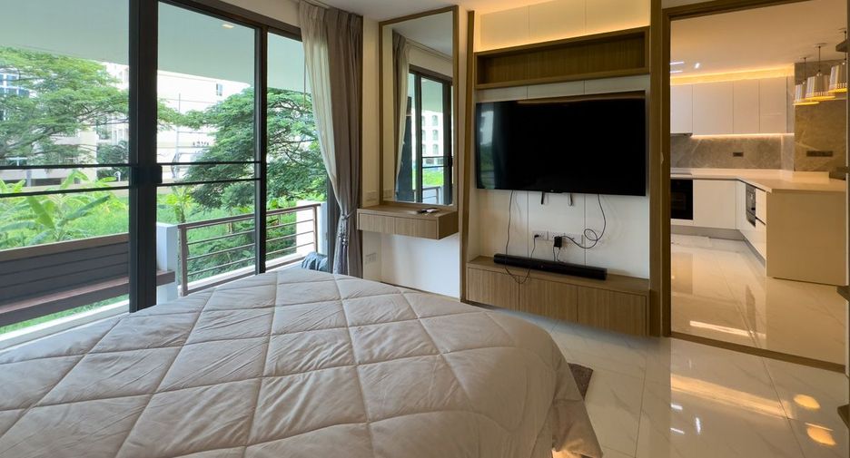 For sale 2 bedrooms condo in South Pattaya, Pattaya