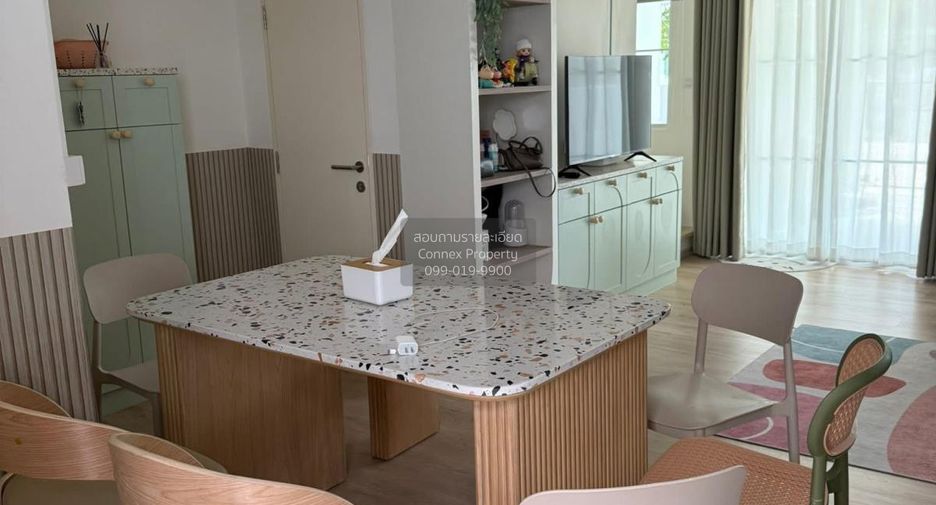 For sale 2 bedrooms townhouse in Phra Samut Chedi, Samut Prakan