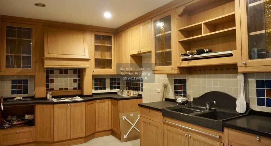 For sale 4 bedrooms house in Bang Yai, Nonthaburi