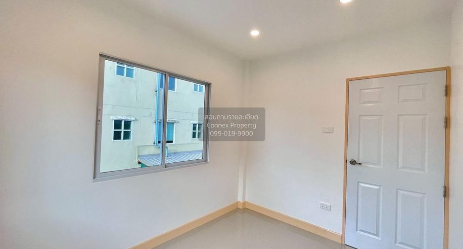 Casa adosada en venta de 4 habitaciones en Bang Bua Thong, Nonthaburi