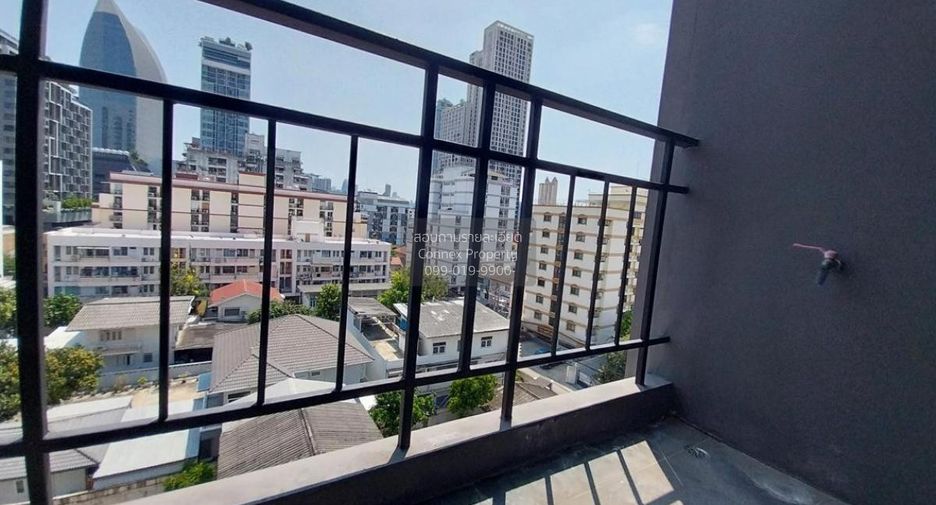 Продажа 1 кровать кондо в Пхая Тхаи, Бангкок
