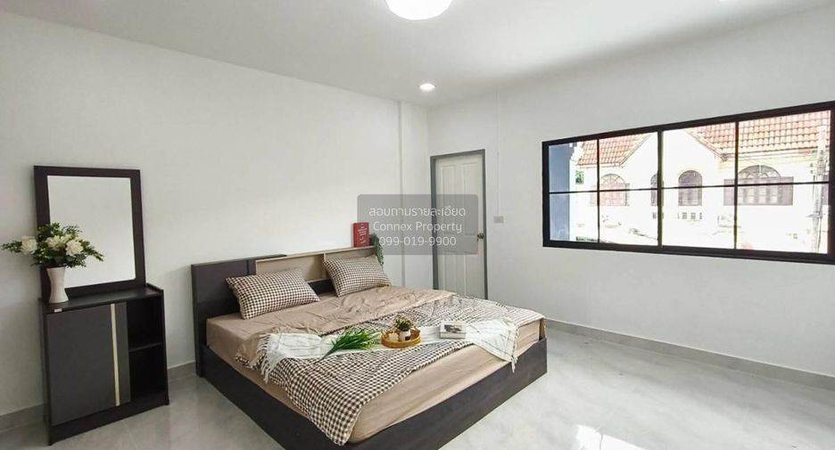 Casa adosada en venta de 2 habitaciones en Khan Na Yao, Bangkok