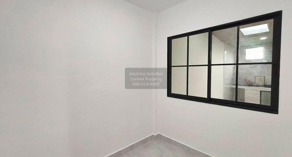 Casa adosada en venta de 2 habitaciones en Khan Na Yao, Bangkok