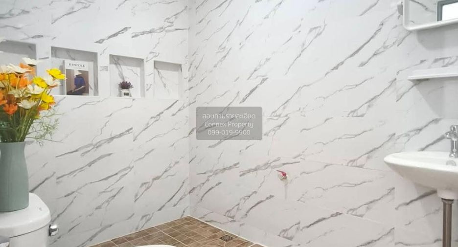 Casa adosada en venta de 2 habitaciones en Khan Na Yao, Bangkok