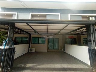 For sale 3 bedrooms townhouse in Bang Phli, Samut Prakan