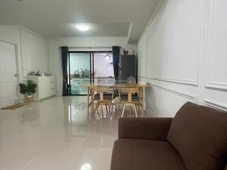 For sale 3 bedrooms townhouse in Bang Phli, Samut Prakan