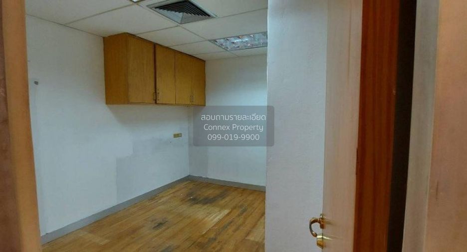 For sale 1 bed condo in Phaya Thai, Bangkok