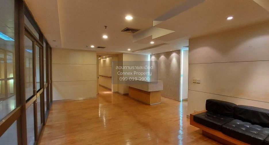For sale 1 bed condo in Phaya Thai, Bangkok