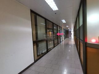 For sale 1 bed condo in Phaya Thai, Bangkok