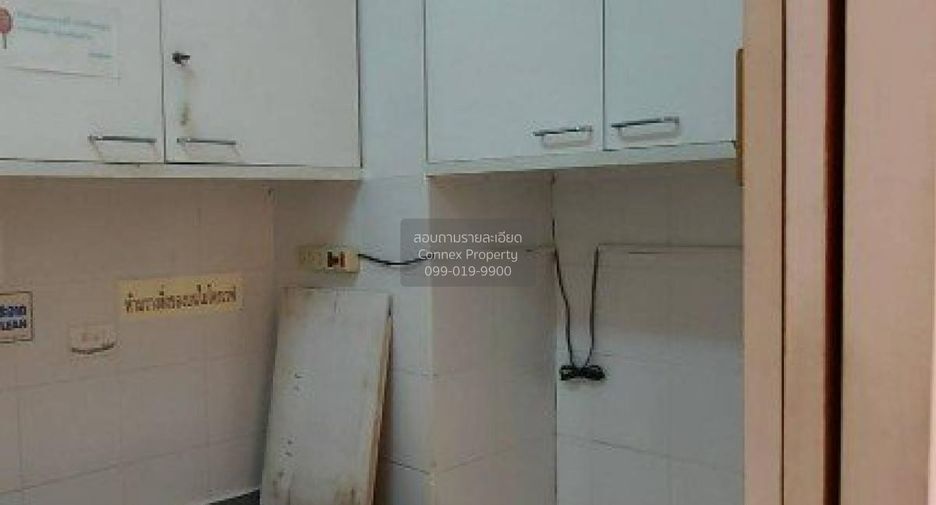 For sale 1 bed condo in Phaya Thai, Bangkok