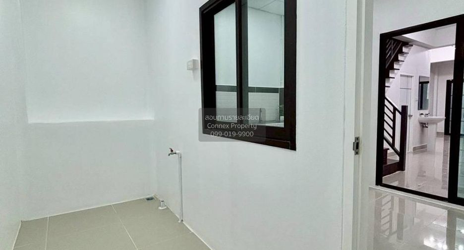 Casa adosada en venta de 2 habitaciones en Bang Bua Thong, Nonthaburi