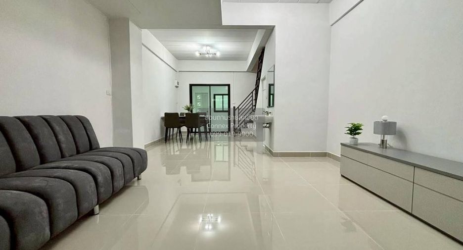 Casa adosada en venta de 2 habitaciones en Bang Bua Thong, Nonthaburi