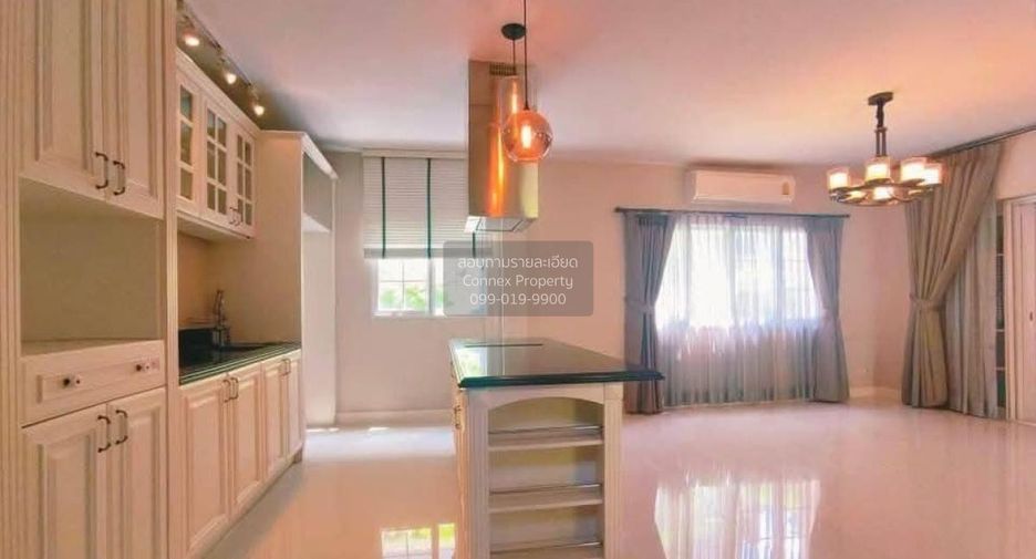 Haus zum Kauf mit 4 Zimmer in Khlong Sam Wa, Bangkok